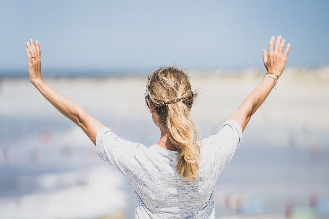 Connecting Source Energy: Working with Universal Life Force for Healing and Growth — holistic health