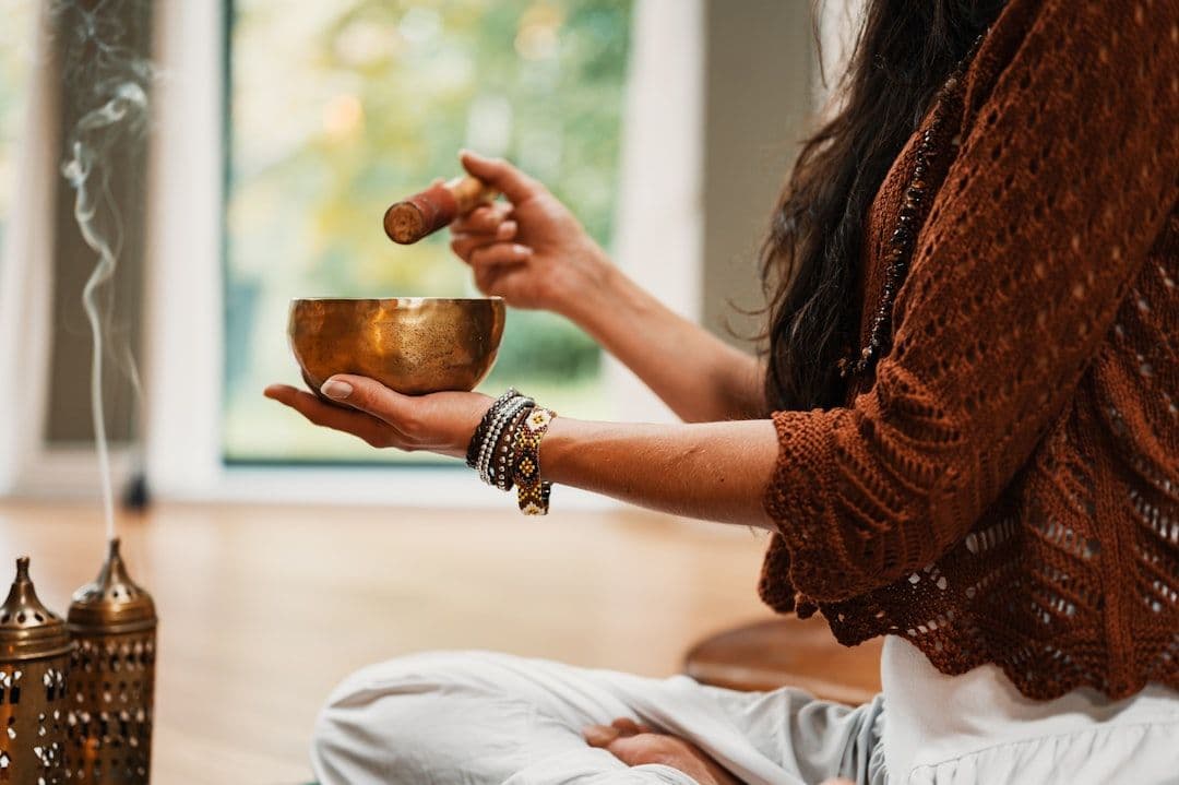 Sound Bath Research: Evidence, Mechanisms, and What Studies Show — holistic health
