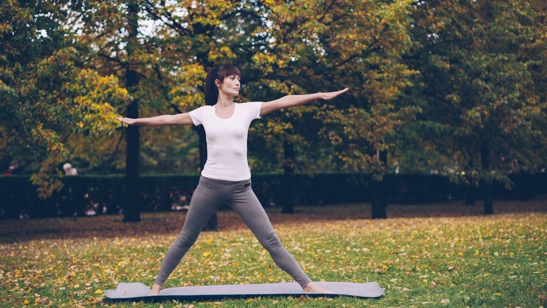 Movement Therapy: Using Body Awareness and Expressive Motion for Emotional Healing — holistic health