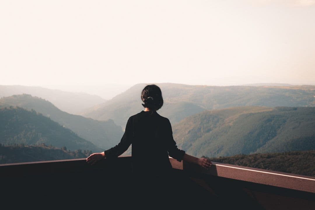 Inside a Guided Visualisation Session: From First Steps to Lasting Effects — holistic health