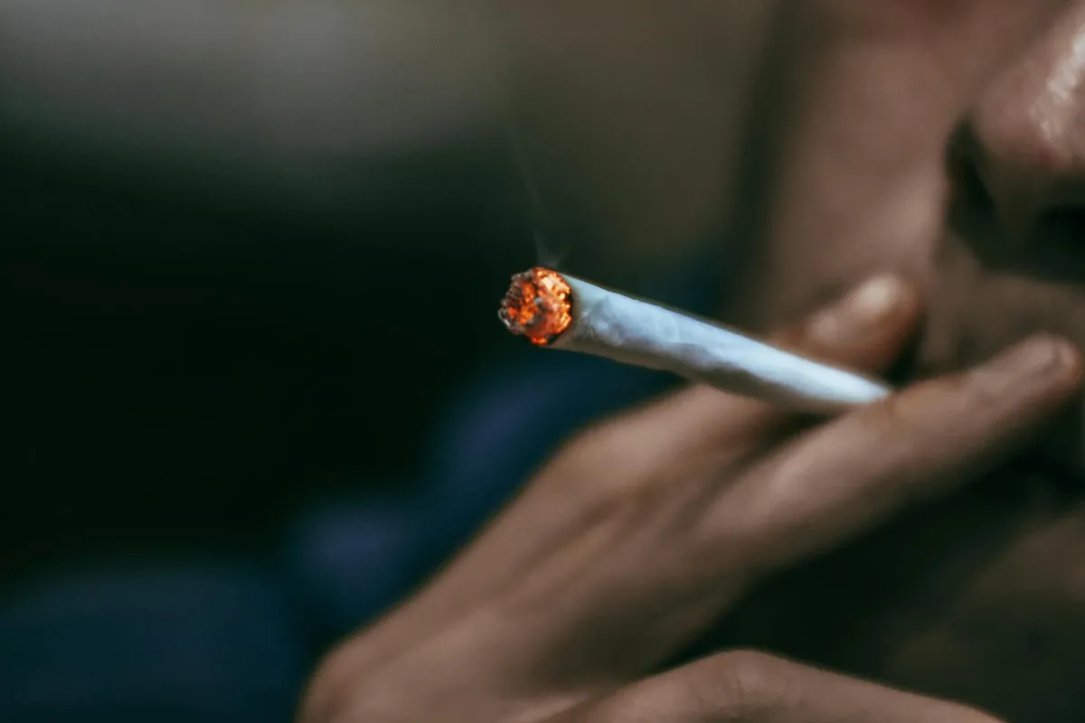 Smoking tobacco dependence — health condition