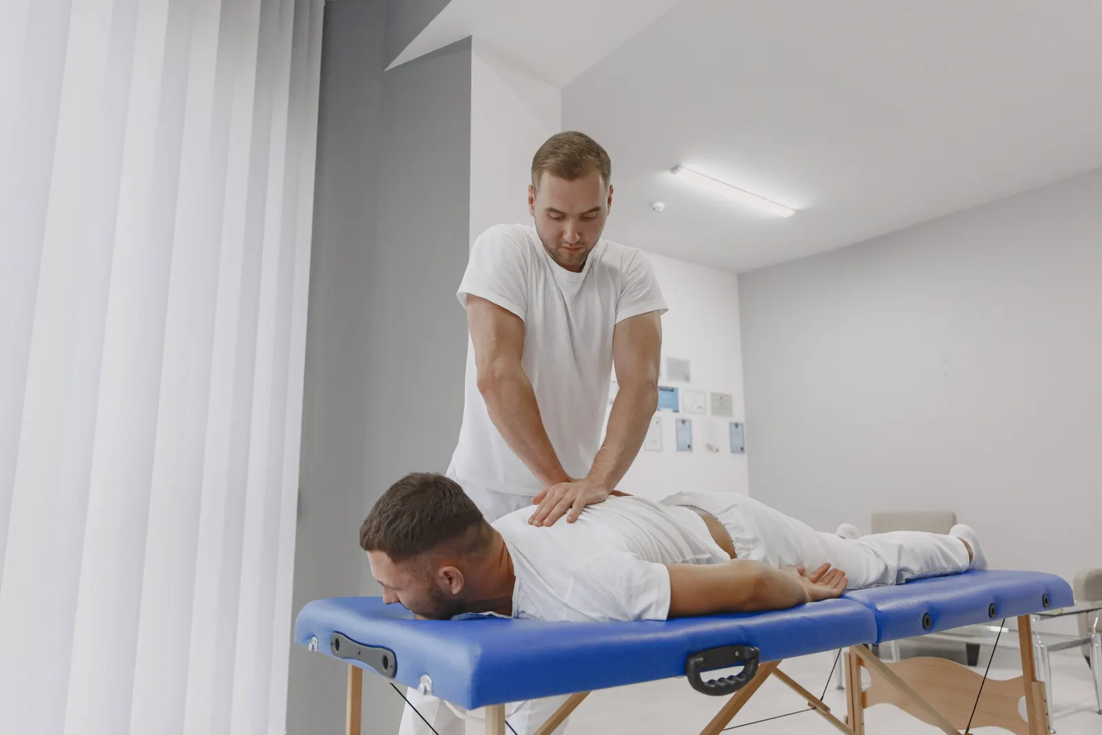 Chiropractic — Complementary health practice
