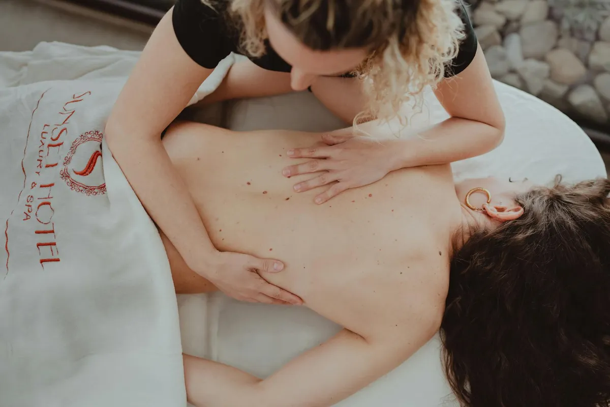 Couples Massage — Alternative health practice