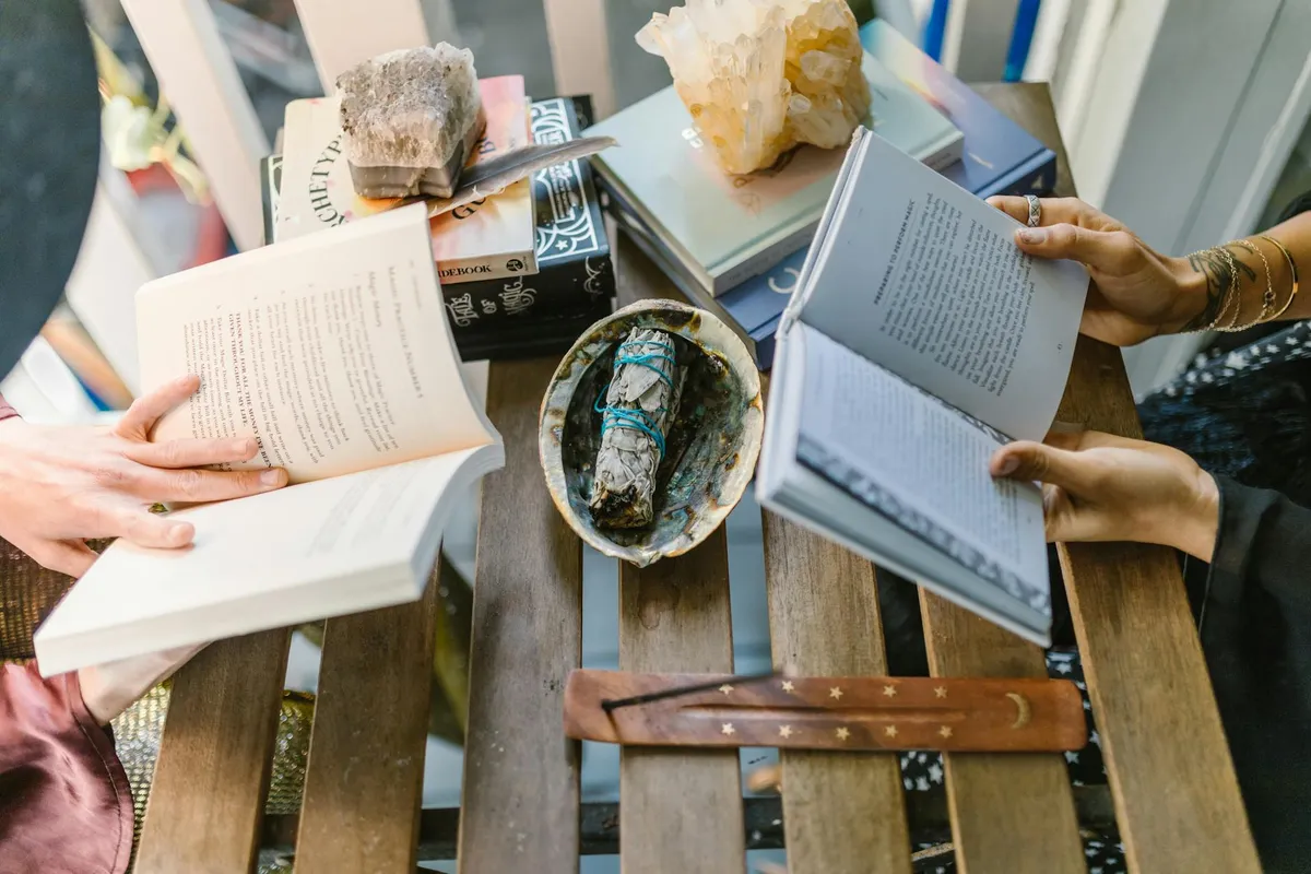 Crystal Reading — Metaphysical health practice