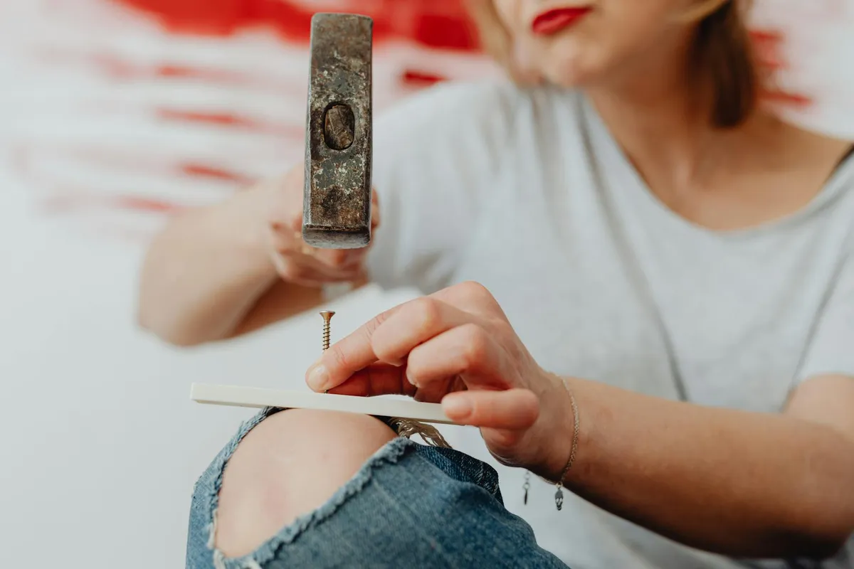 Hammer Tapping — Complementary health practice