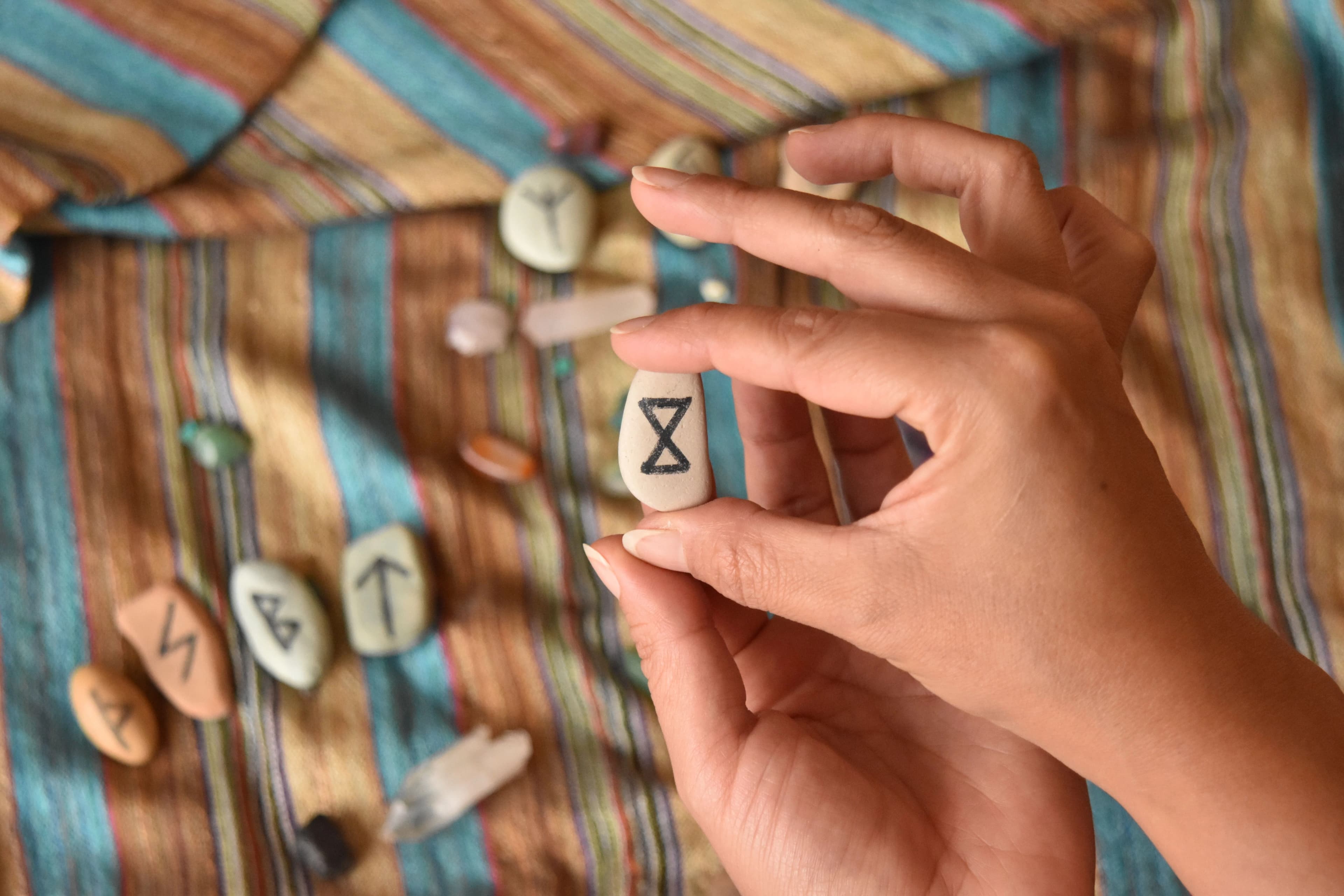 Rune Reading — Metaphysical health practice