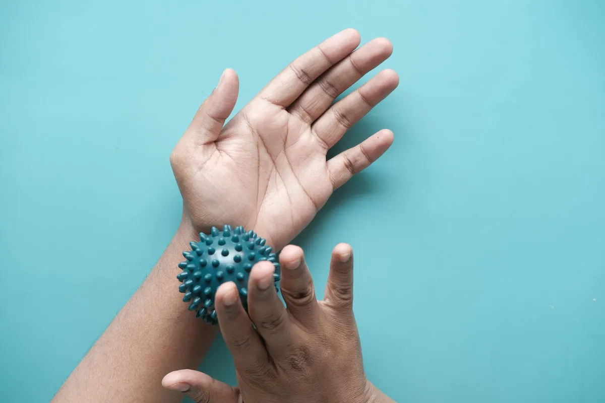 Sensorimotor Therapy — Complementary health practice