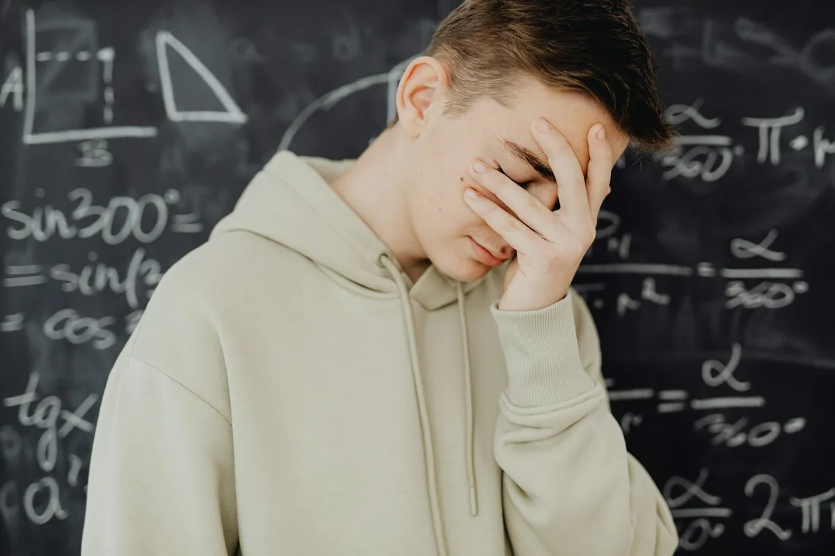 Difficulty sustaining attention — health symptom