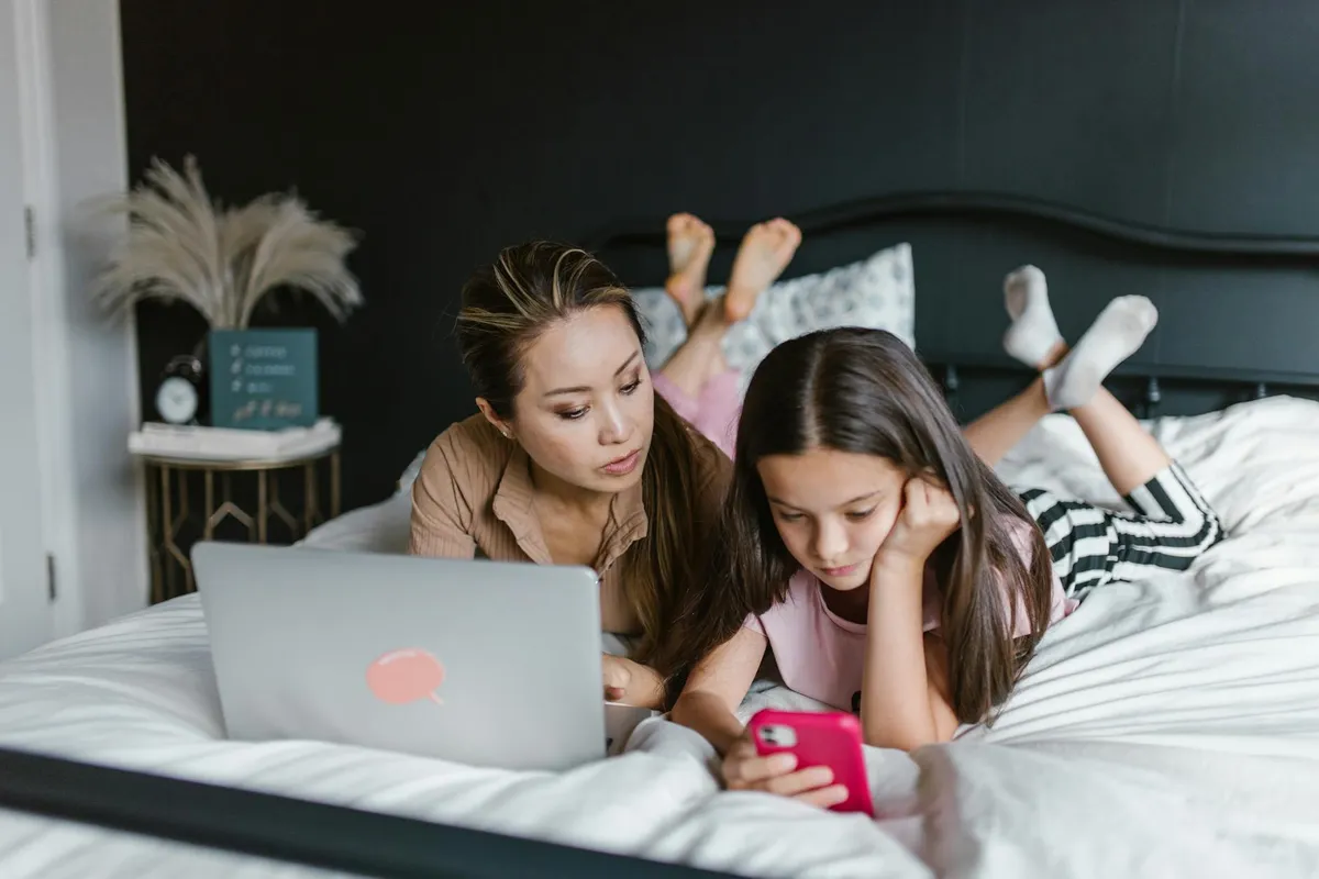 Easy distractibility — health symptom