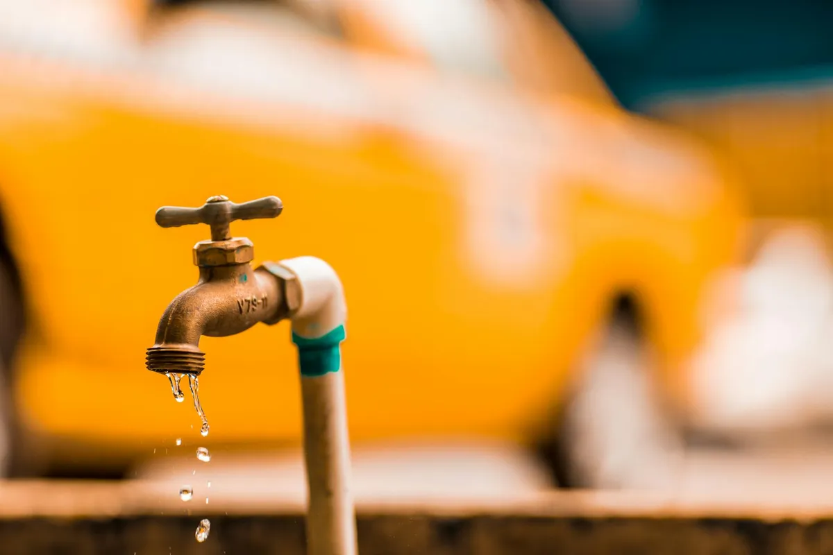 Leakage — health symptom