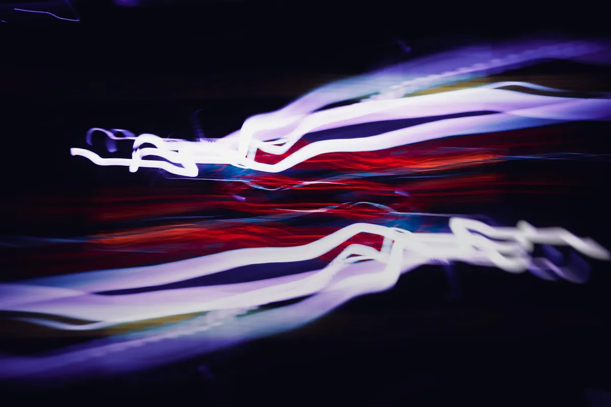 Visual disturbances (aura, flashing lights) — health symptom